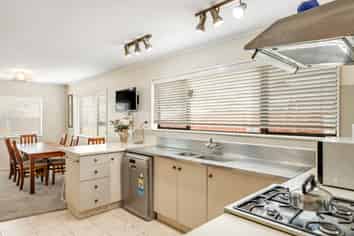 18B Gillam Crescent, Springfield