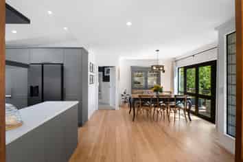 76 Moffat Drive, Lincoln