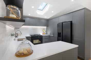 76 Moffat Drive, Lincoln