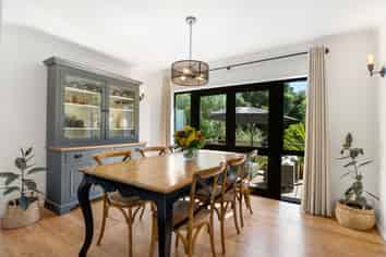 76 Moffat Drive, Lincoln