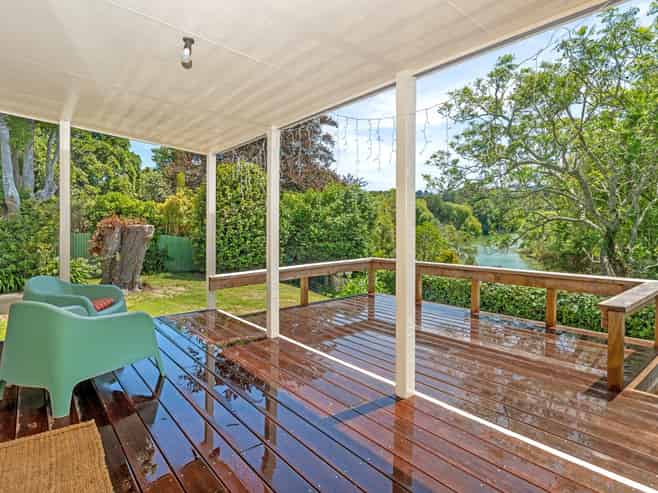 84A Iranui Road, Inner Kaiti