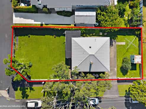 27 Old Lake Road, Narrow Neck