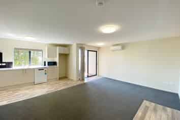421/120 Stanmore Rd, Linwood
