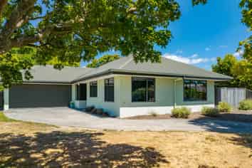 5 Stagg Place, BRIGHTWATER