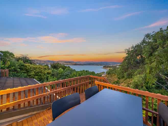 33 Oak Avenue, Paremata