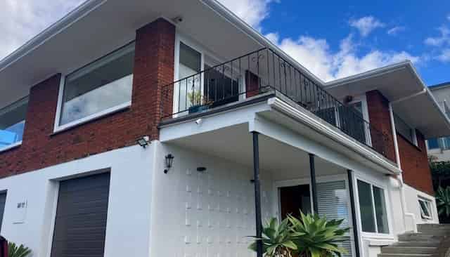 25 Martin Crescent, Northcote