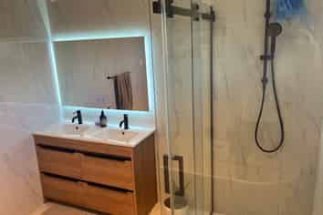 25 Martin Crescent, Northcote