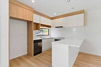 5/17 Henwood Road, Mangere East