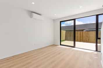 5/17 Henwood Road, Mangere East