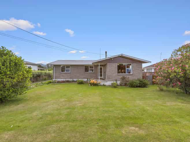 15 March Street, Spring Creek