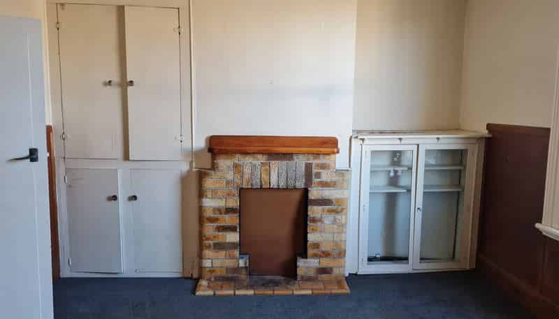 2/81 Hills Road, Edgeware