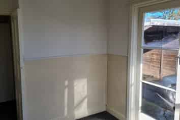 2/81 Hills Road, Edgeware