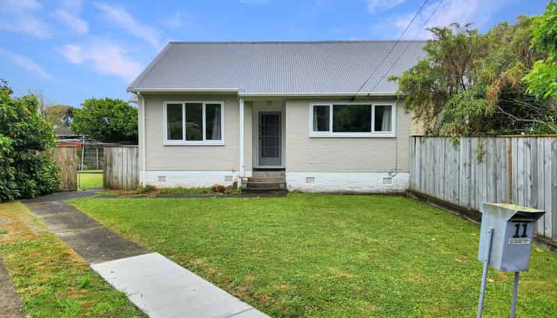 11 Frickleton Grove, Waterloo