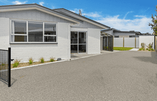 76D Redwood Street, Redwoodtown