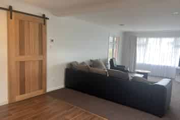 2 Miller Ave, Ashburton