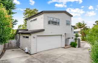 35 Kempthorne Crescent, Mission Bay