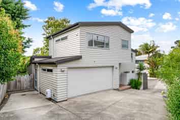 35 Kempthorne Crescent, Mission Bay