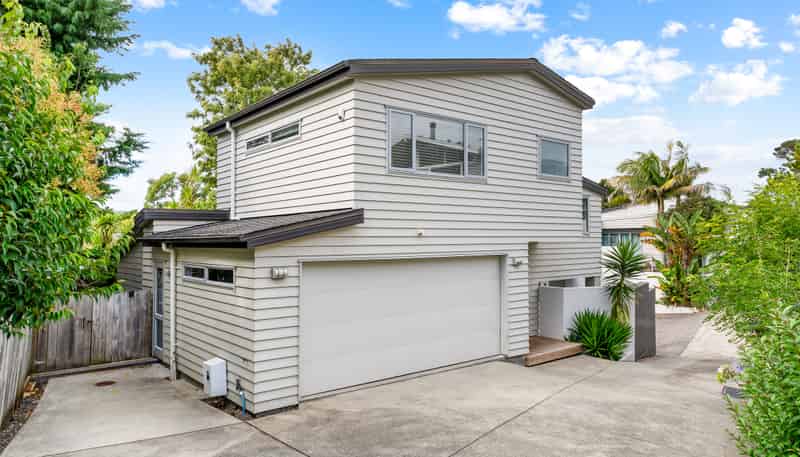 35 Kempthorne Crescent, Mission Bay