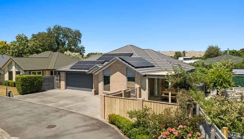 48 Adams Lane, Springlands
