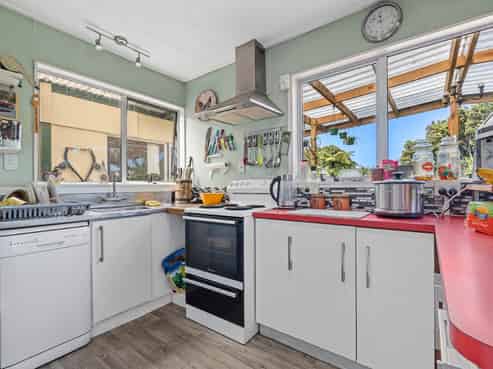 10 Te Rangi Hiroa Place, Urenui