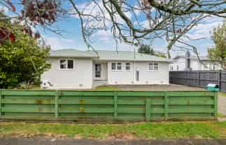 12 Keith Elliott Street, Feilding