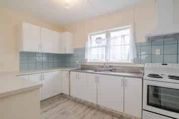 12 Keith Elliott Street, Feilding