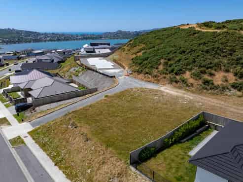 25 Te Hoiere Street, Aotea