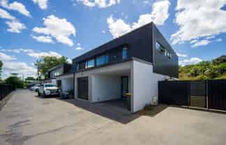 4/100 East Street, Enderley