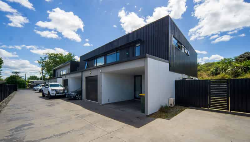 4/100 East Street, Enderley