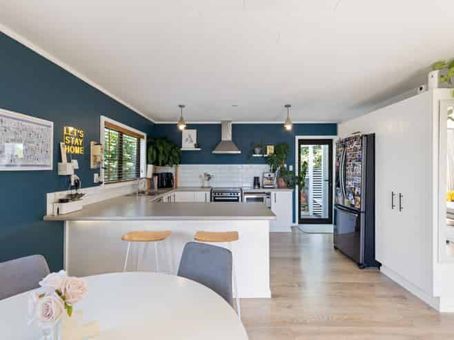 96 Milson Line, Milson