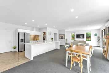 13 Geoff Geering Drive, Ashburton