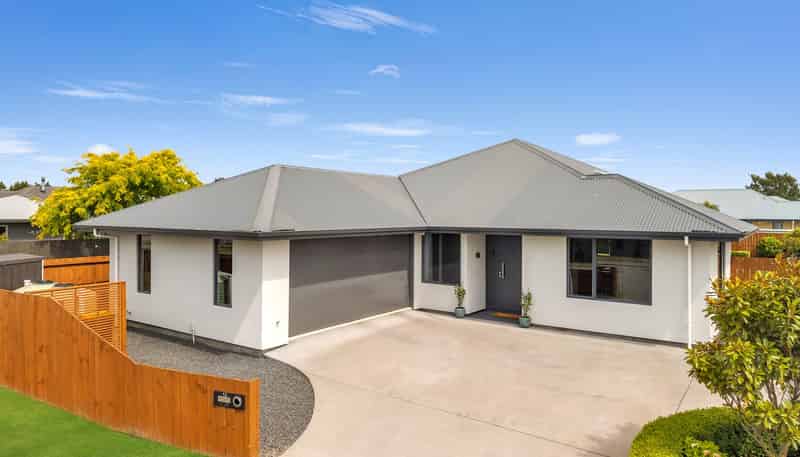 13 Geoff Geering Drive, Ashburton