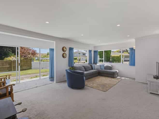 8 Mersea Place, Maungatapu