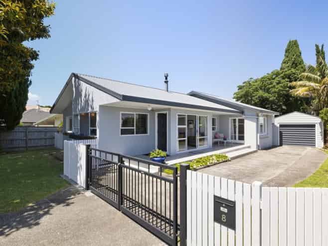 8 Mersea Place, Maungatapu