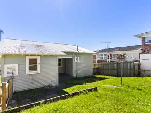 8 Corunna Road, Milford