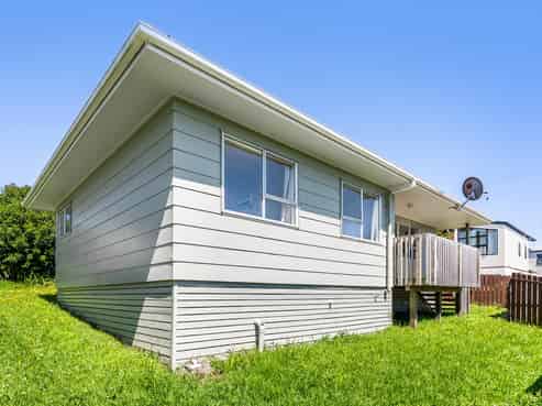 8A Corunna Road, Milford