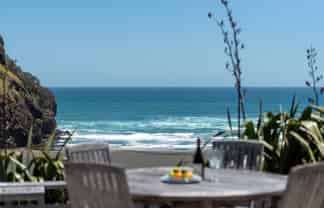 20 Garden Road, Piha