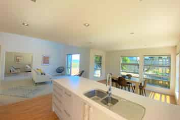 17 Pinnacle Place, Wakatu