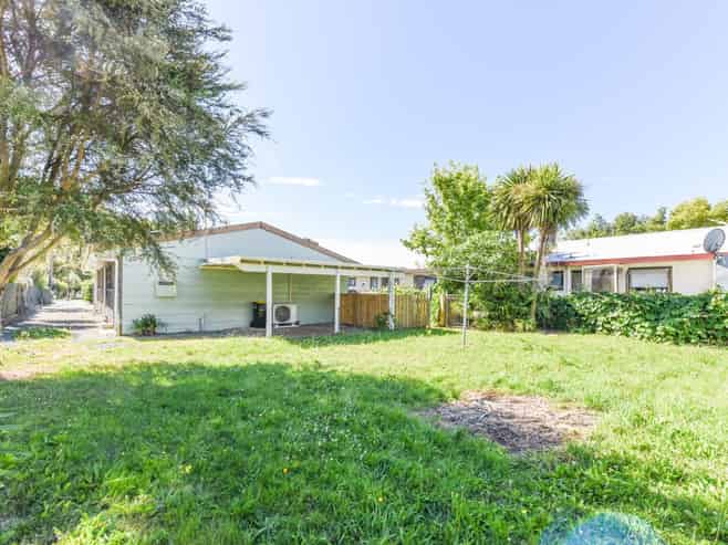 2/131 Tipahi Street, Nelson South