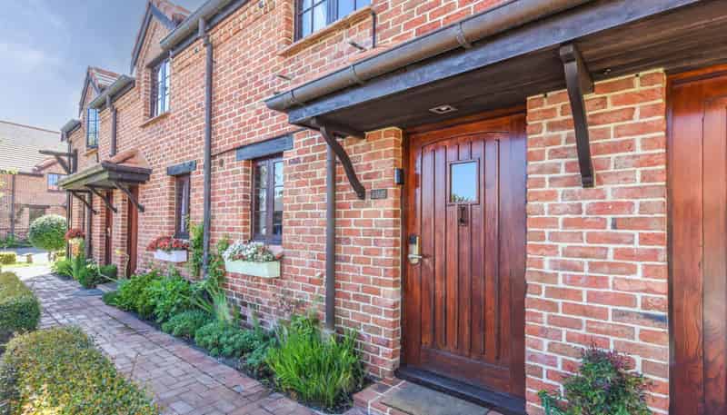 3/6 Quiet Woman Way, Monaco