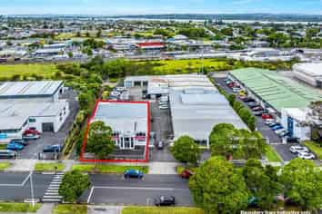 767M² INDUSTRIAL PREMISES
