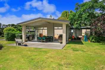 4 Riverlea Road, Whenuapai