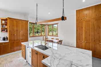 279 Longbeach Road, Willowby