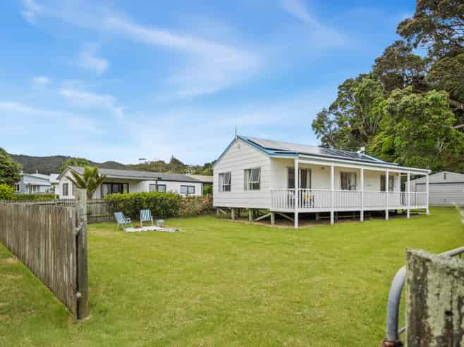 10 Taupo Bay Road, Taupo Bay