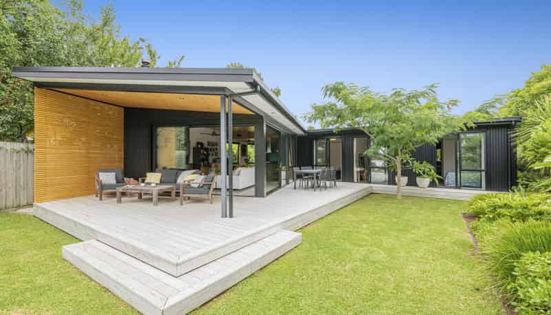 59 The Circle, Manly