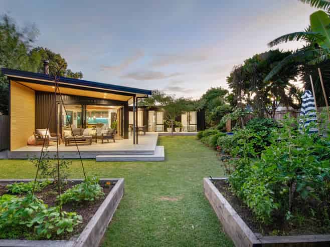 59 The Circle, Manly