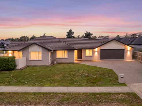 2 Dakota Place, Burleigh