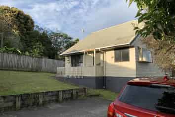 33a Becroft Drive, Forrest Hill