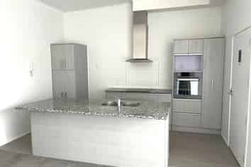 17/11 Carlos Drive, Flat Bush