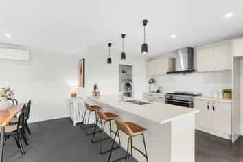 1 Dow Square, Wigram